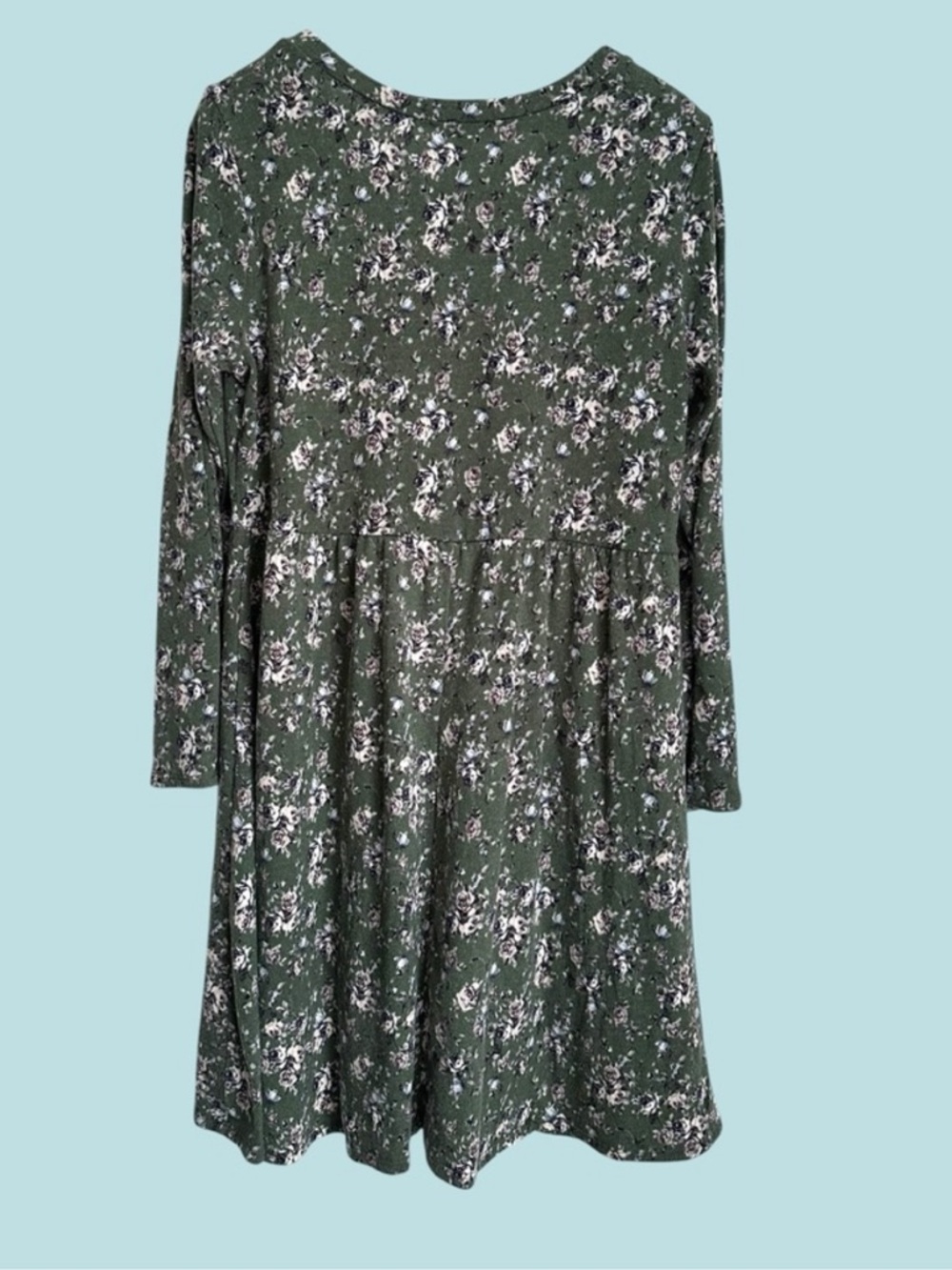 Gilli Green, Black and White Long Sleeve A-Line Dress